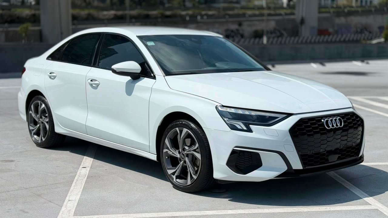 2023 Audi  A3  Sedan Select 35 TFSI